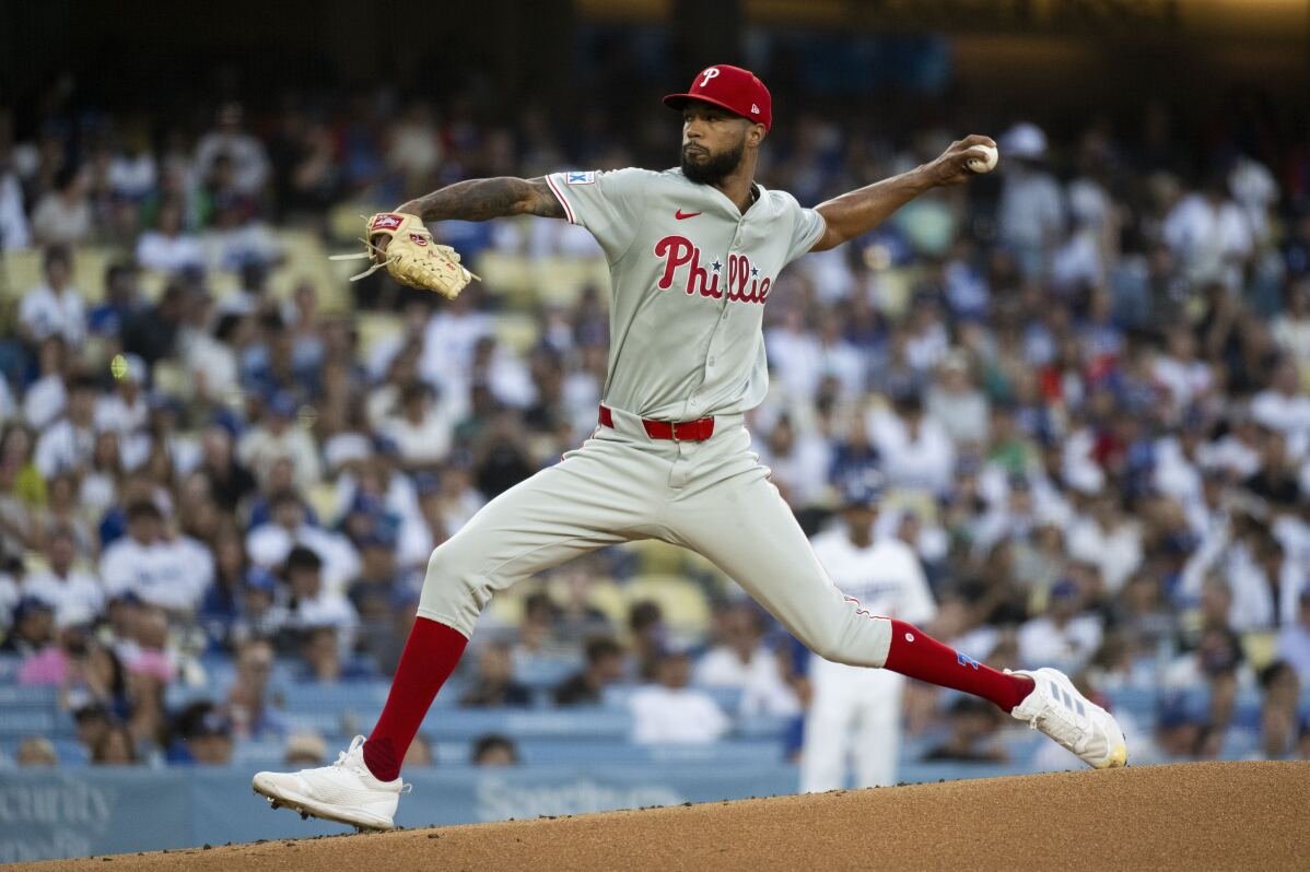 Sosa et Schwarber frappent un coup de circuit consécutif après un tremblement de terre ressenti lors de la victoire 6-2 des Phillies sur les Dodgers